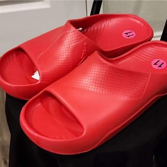 Jordan Post Slide Sandals- Uni Red - Picture 8 of 9